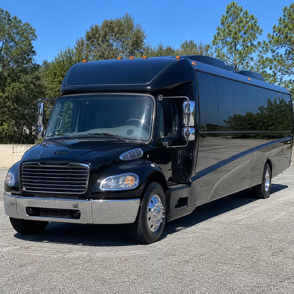 25 passenger minibus
