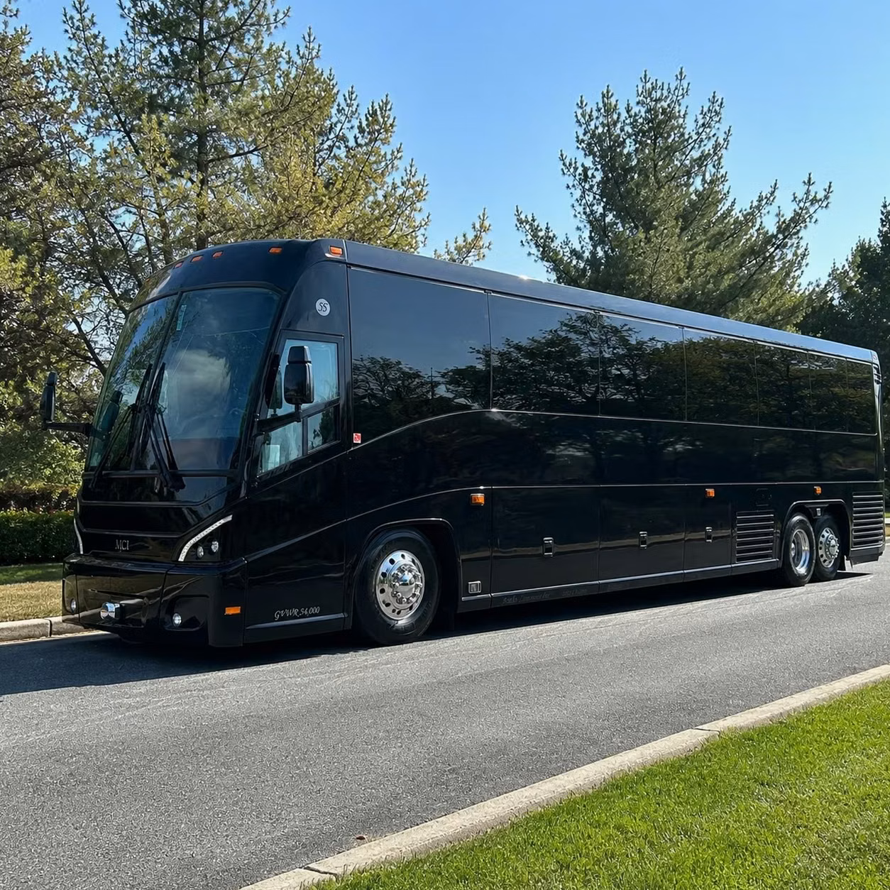dod compliant charter bus rentals for military missions near livonia