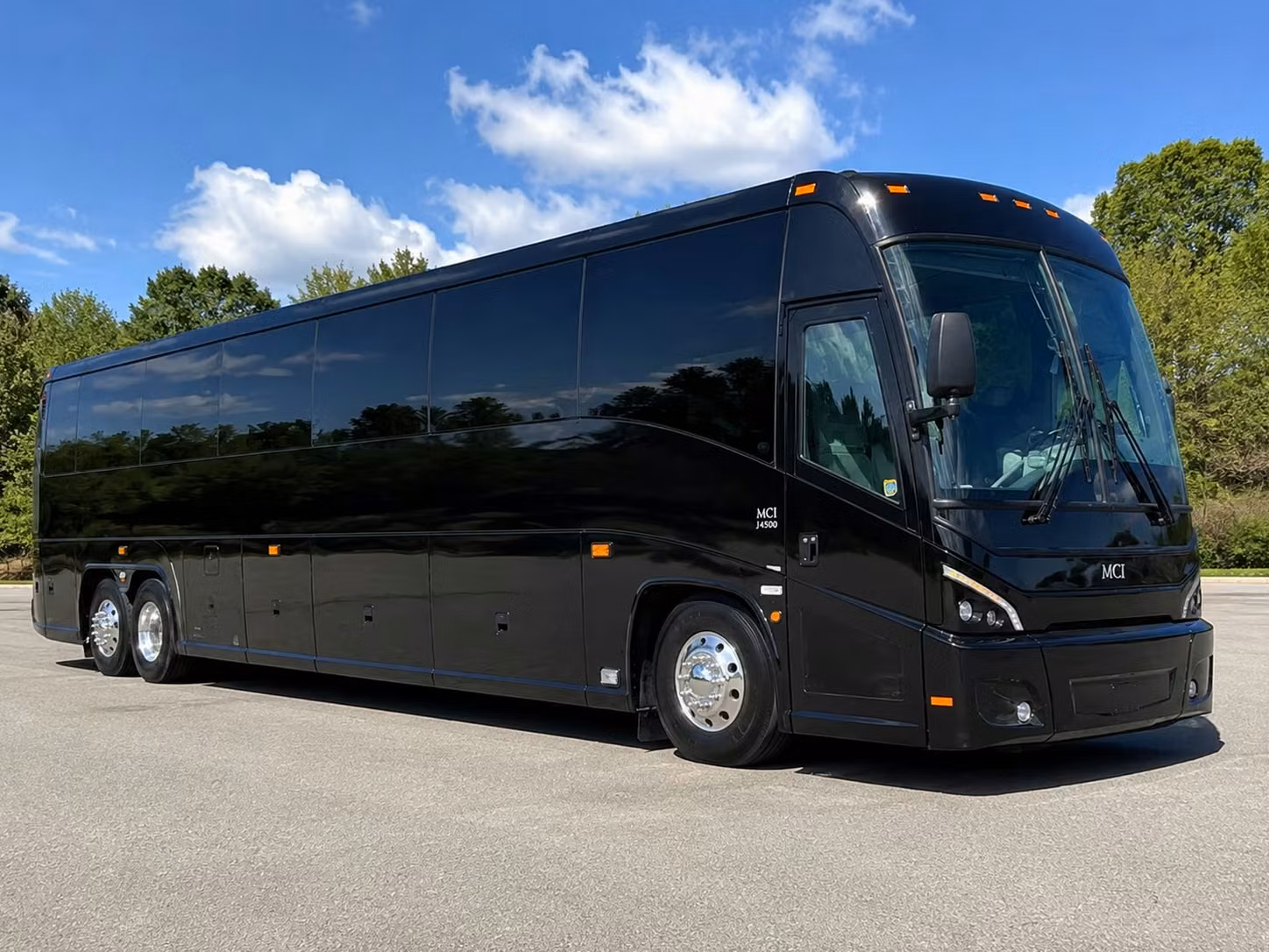 event transportation bus rentals in livonia