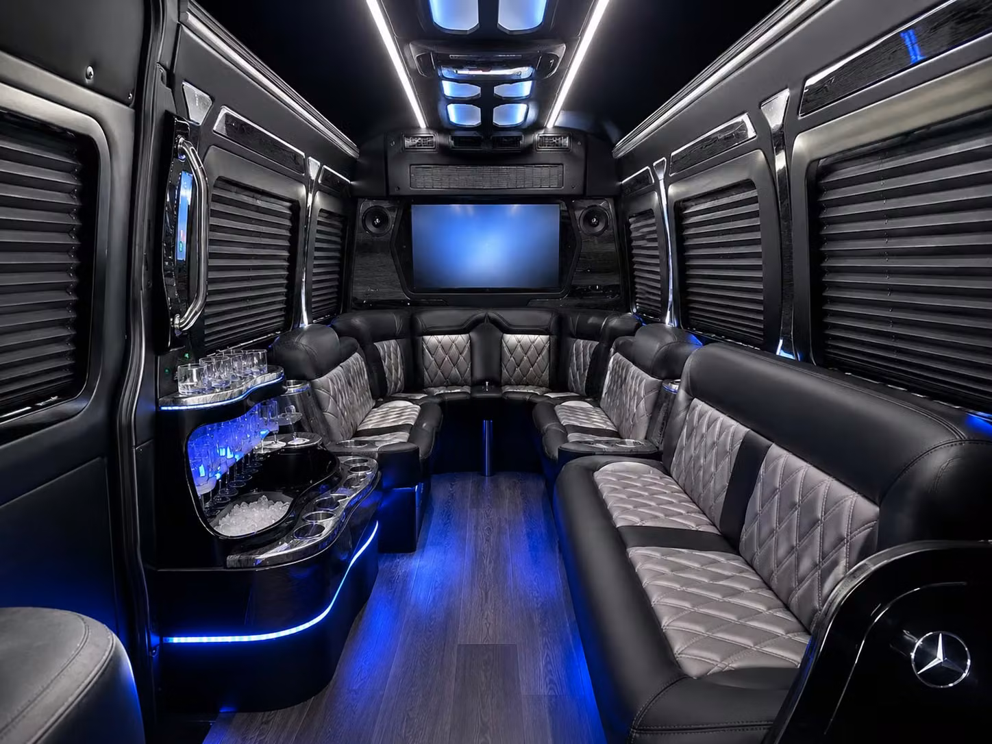 livonia charter bus rental