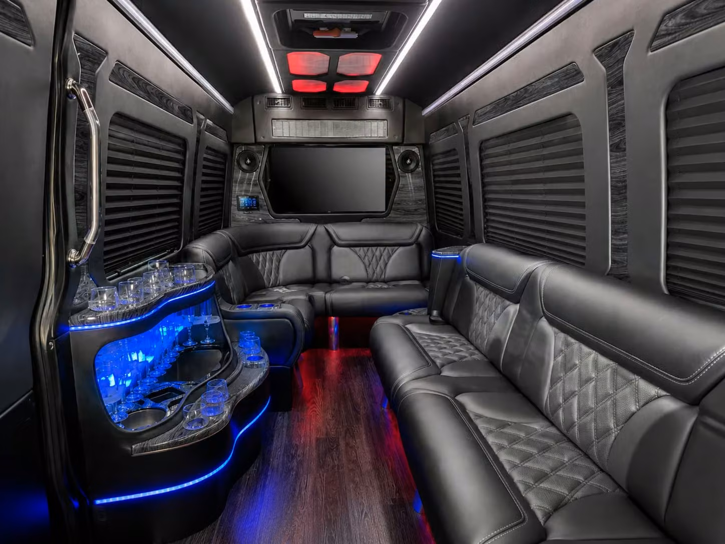 livoniacharterbus com makes multi day livonia bus trips simple to plan and book