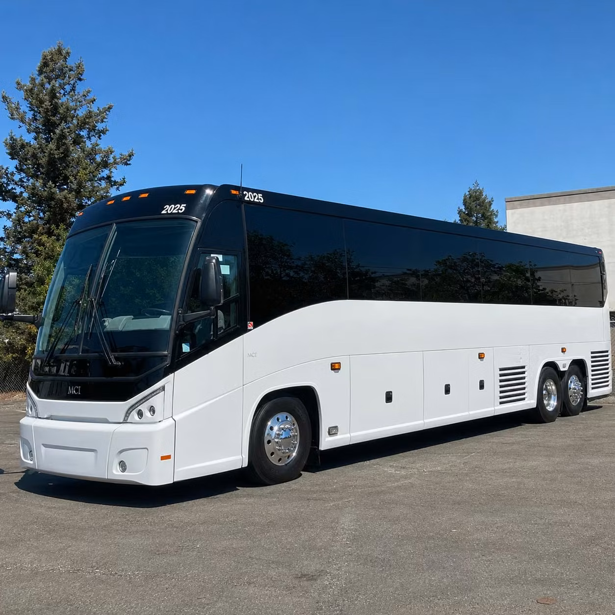 we help you compare livonia long distance transportation options in under 30 seconds