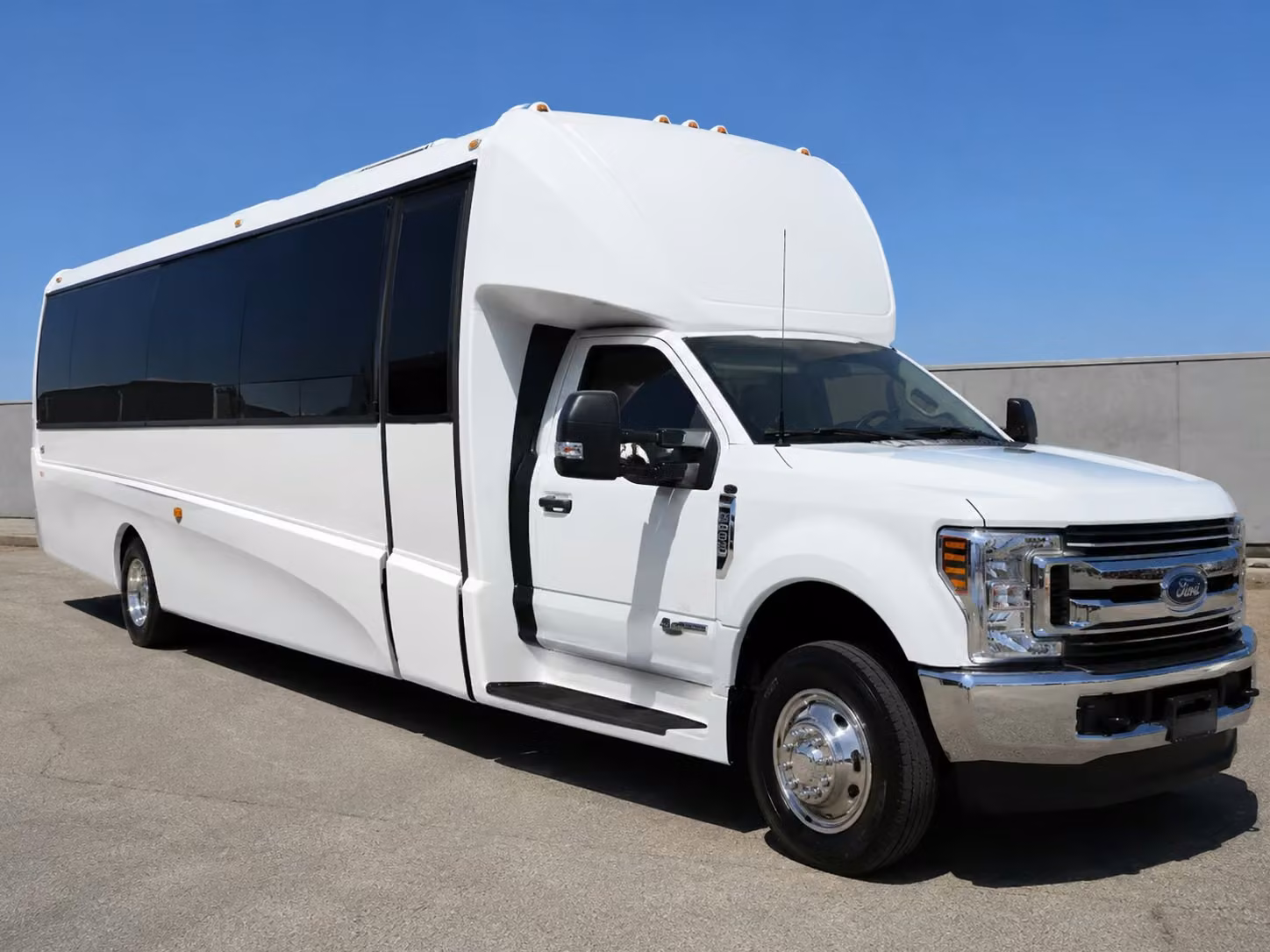 with one search compare minibuses and charter buses for livonia performing arts and cultural field trips